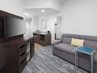 Hampton Inn & Suites Atlanta Downtown - Photo 6
