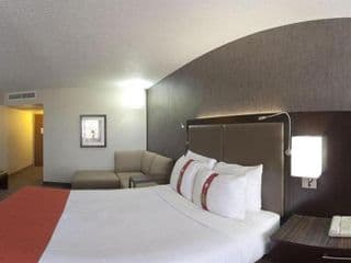 DoubleTree by Hilton Atlanta Perimeter Dunwoody - Photo 3