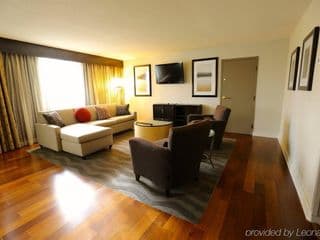 DoubleTree by Hilton Atlanta Perimeter Dunwoody - Photo 5