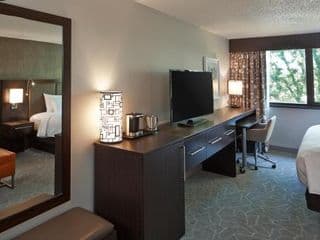 DoubleTree by Hilton Atlanta Perimeter Dunwoody - Photo 6