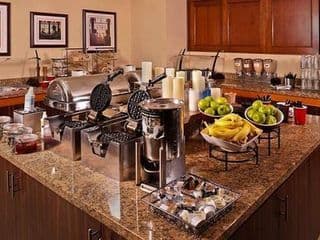 Residence Inn Atlanta Downtown by Marriott - Photo 11