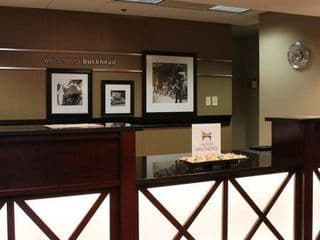 Hampton Inn Atlanta Buckhead - Photo 13