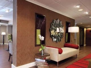 Hampton Inn Atlanta Buckhead - Photo 15