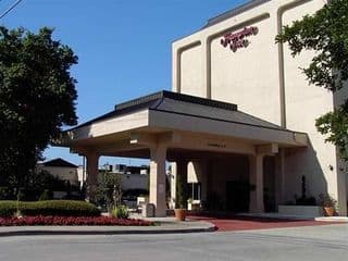 Hampton Inn Atlanta Buckhead - Photo 21