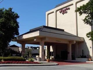 Hampton Inn Atlanta Buckhead - Photo 22
