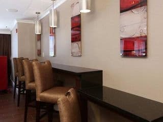Hampton Inn Atlanta Buckhead - Photo 8
