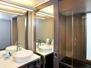 Aloft by Marriott Atlanta Downtown - Photo 7