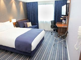 Holiday Inn Express London Heathrow T5, an IHG Hotel