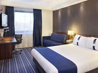 Holiday Inn Express London Heathrow T5, an IHG Hotel - Photo 3
