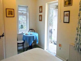Bluebell House - Photo 13