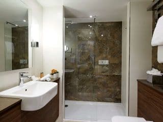 Sir Christopher Wren Hotel - Photo 8