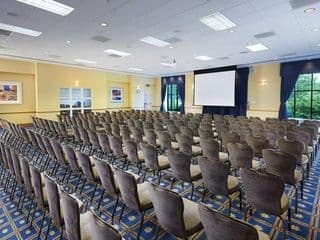 Novotel London Stansted Airport - Photo 18
