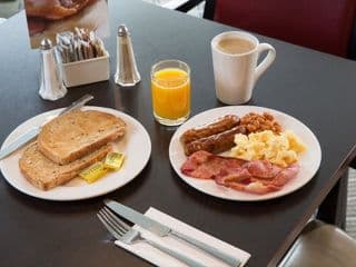 Holiday Inn Express London Stansted Airport, an IHG Hotel - Photo 13
