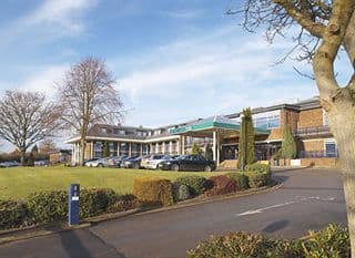 Holiday Inn Luton South - M1, Junction 9, an IHG Hotel - Photo 23