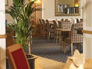Holiday Inn Luton South - M1, Junction 9, an IHG Hotel - Photo 10