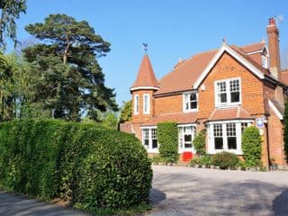 The Lawn Guest House Gatwick - Photo 19