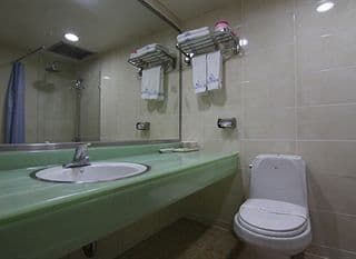 New Hilltop Hotel - Photo 9