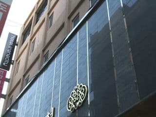 Hotel Irene City - Photo 24