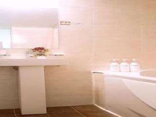 Hotel Irene City - Photo 9