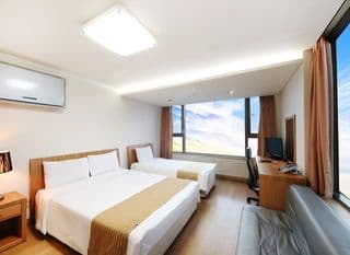 Hyundai Residence - Photo 3