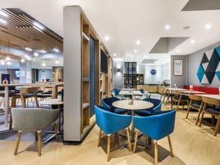Holiday Inn Express London - Watford Junction, an IHG Hotel - Photo 13