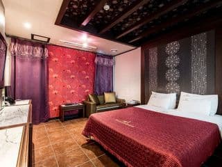 Hotel Tirol - Photo 2