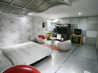 Hotel Oscar - Photo 11