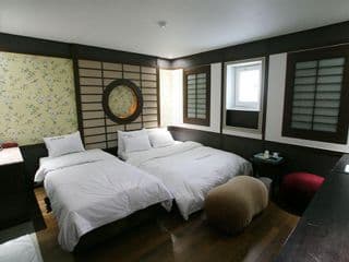 Hotel Oscar - Photo 5