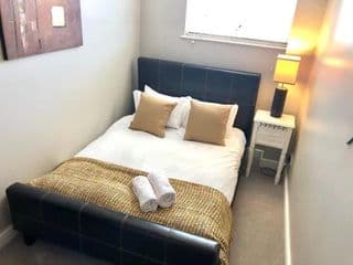 Accommodation Windsor Ltd - The Courtyard - Photo 20