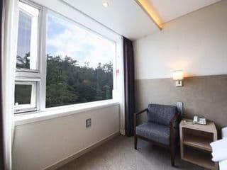 CS Avenue Hotel - Photo 7