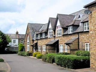 Accommodation Windsor Ltd - Alexandra Court - Photo 11