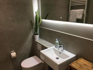 Berlin Style Apartments - Photo 23