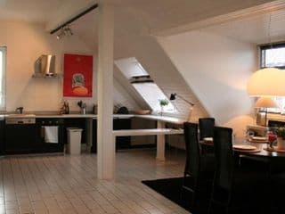 Berlin Style Apartments - Photo 9