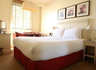 Kensington House Hotel - Photo 3