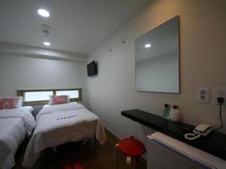 Star Guesthouse - Photo 2