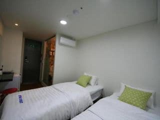 Star Guesthouse - Photo 11