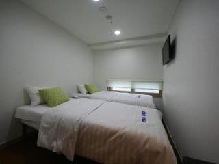 Star Guesthouse - Photo 17