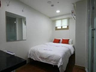 Star Guesthouse - Photo 8