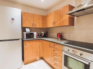 Beautiful Central Family Apartment for 6 - Photo 20
