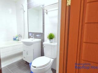 Myeongdong Rooftop Hostel - Photo 11
