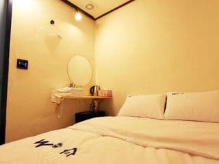 W mini hotel - Hostel - Photo 3
