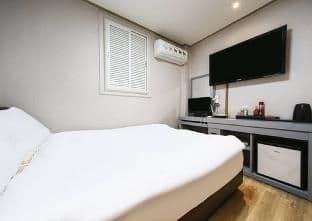 Bobos Motel - Photo 6