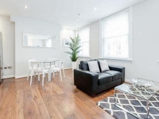 Roomspace Serviced Apartments - Sterling House - Photo 2