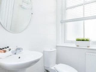 Roomspace Serviced Apartments - Sterling House - Photo 10