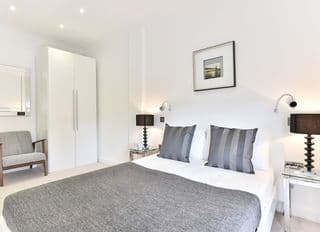 Tower Bridge City Apartments London - Photo 20