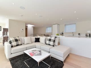 Tower Bridge City Apartments London - Photo 6