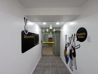 24 Guesthouse Myeongdong Town - Photo 20