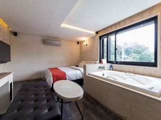Tara Hotel - Photo 8