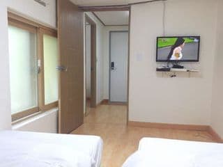 Myeongdong Guesthouse - Photo 13