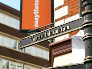 easyHotel London Luton - Photo 21